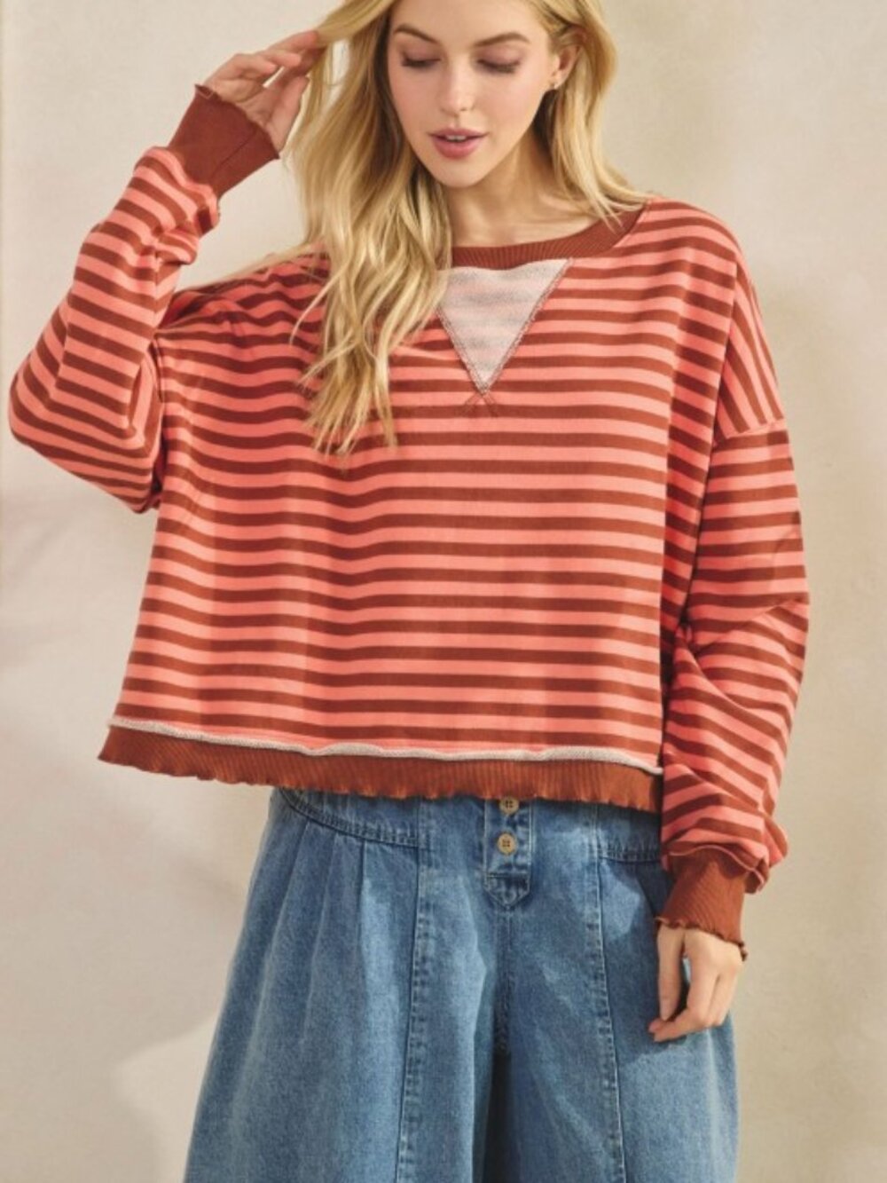 T80. Striped Lettuce Hem Cropped Sweatshirt